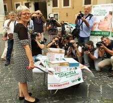 #FIRMALACRESCITA, PRESENTATE LE FIRME RACCOLTE DALLA CISL